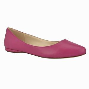 Nine West Speakup Almond Toe Flats - Red - Ireland (PM7265148)